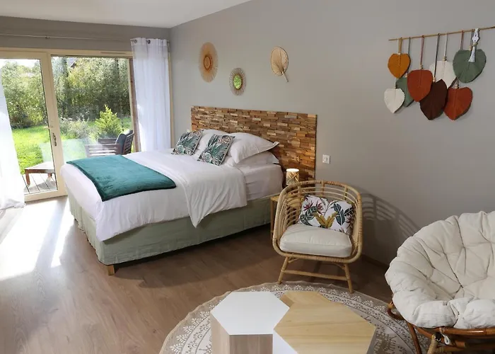 La Transparence Hotel Rochefort-Montagne